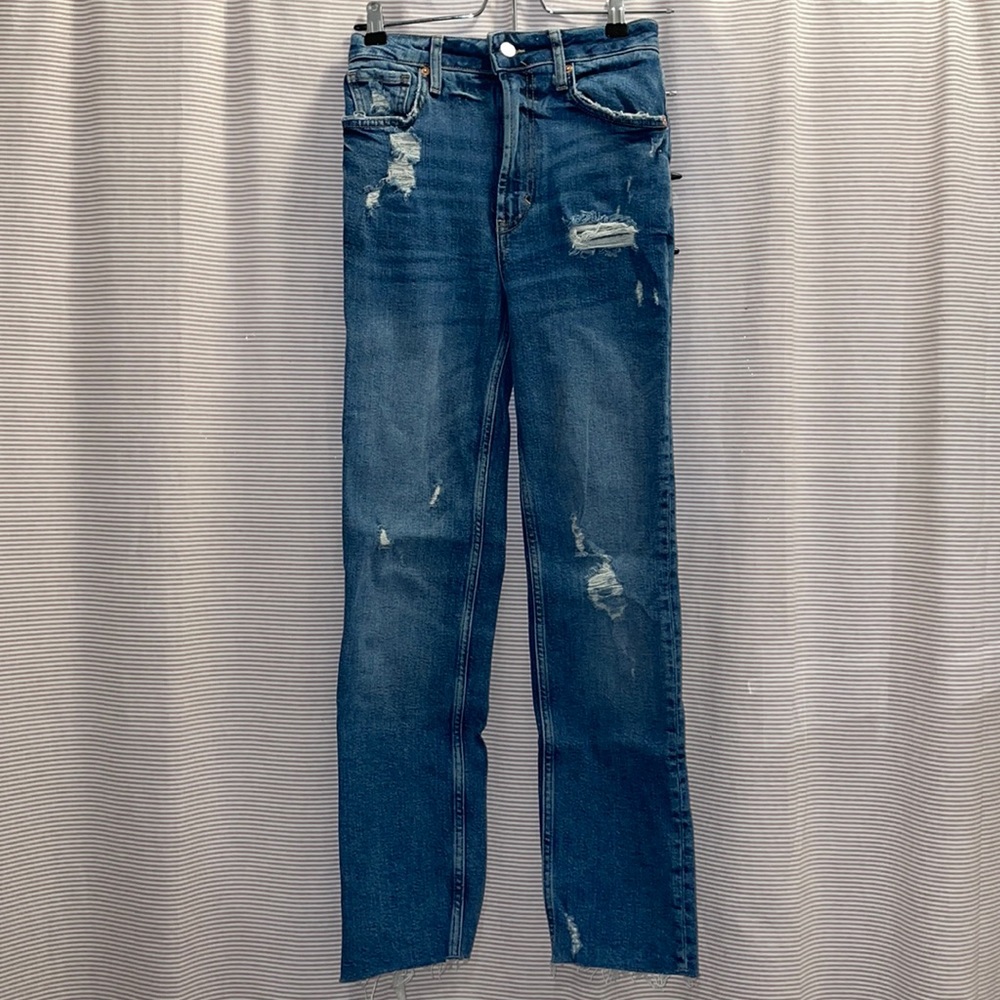 🎉 3 items for $20! We the Free Straight Leg Ripped Jeans